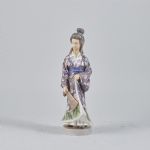 1552 8104 FIGURINE